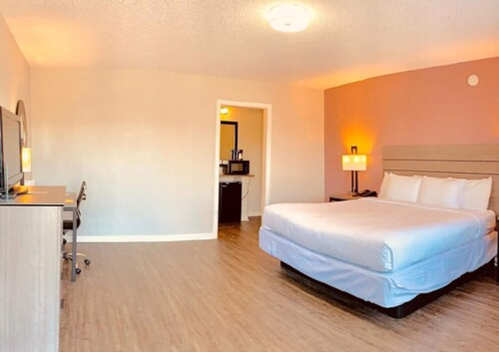 Econo Lodge Inn & Suites Abilene Bagian luar foto