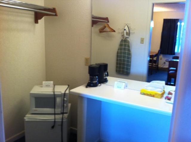 Econo Lodge Inn & Suites Abilene Bagian luar foto